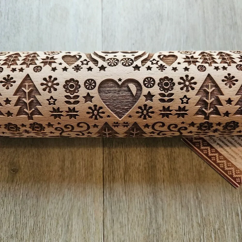 Poland Embossing Rolling Pin European Winter Chalet Deer Folk Art NIB